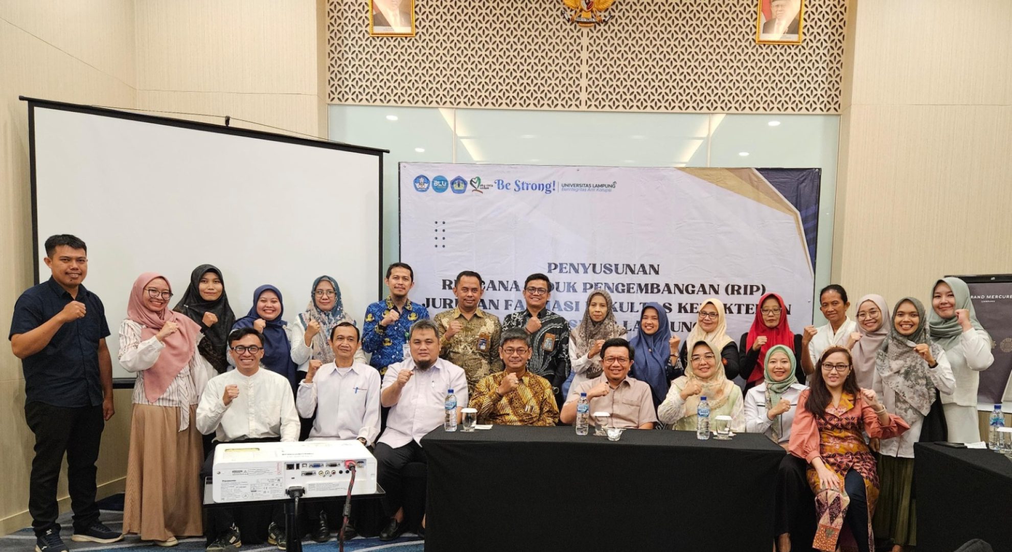 Transformasi Jurusan Farmasi Menuju Fakultas Farmasi Tahun 2028